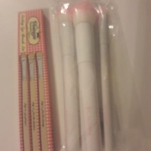 brush set